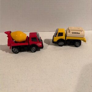 Vintage Tonka Trucks - Set of 2